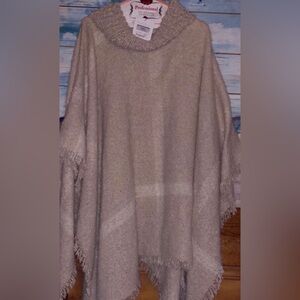 MIX IT taupe poncho sweater or shawl w/fringe trim NEW o/s fits most 🎉SALE